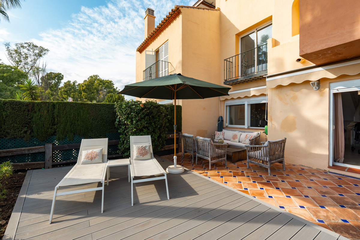 34ec6f6a6d3c2315ca52ee19c2427498 - 35