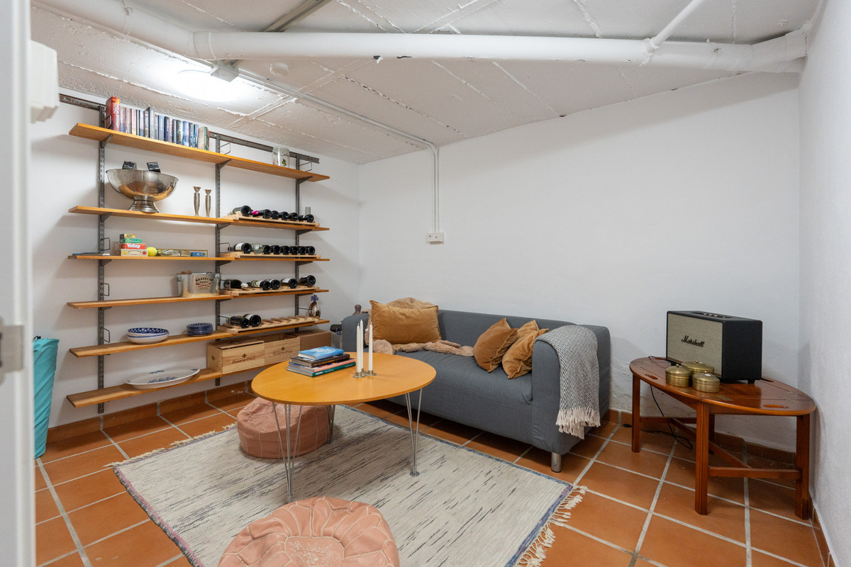 34ec6f6a6d3c2315ca52ee19c2427498 - 40