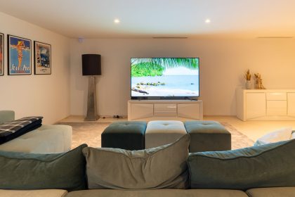 352ca28de7607b045bcf45f8c775d7f0 - 12