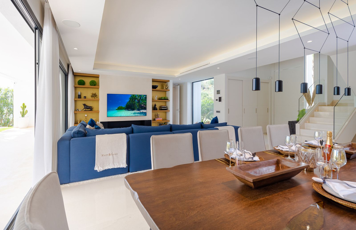 352ca28de7607b045bcf45f8c775d7f0 - 17