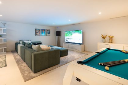 352ca28de7607b045bcf45f8c775d7f0 - 19