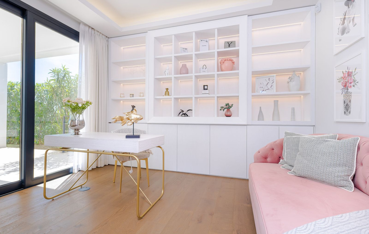 352ca28de7607b045bcf45f8c775d7f0 - 21