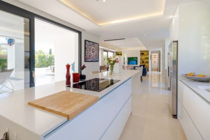 352ca28de7607b045bcf45f8c775d7f0 - 23