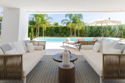 352ca28de7607b045bcf45f8c775d7f0 - 27