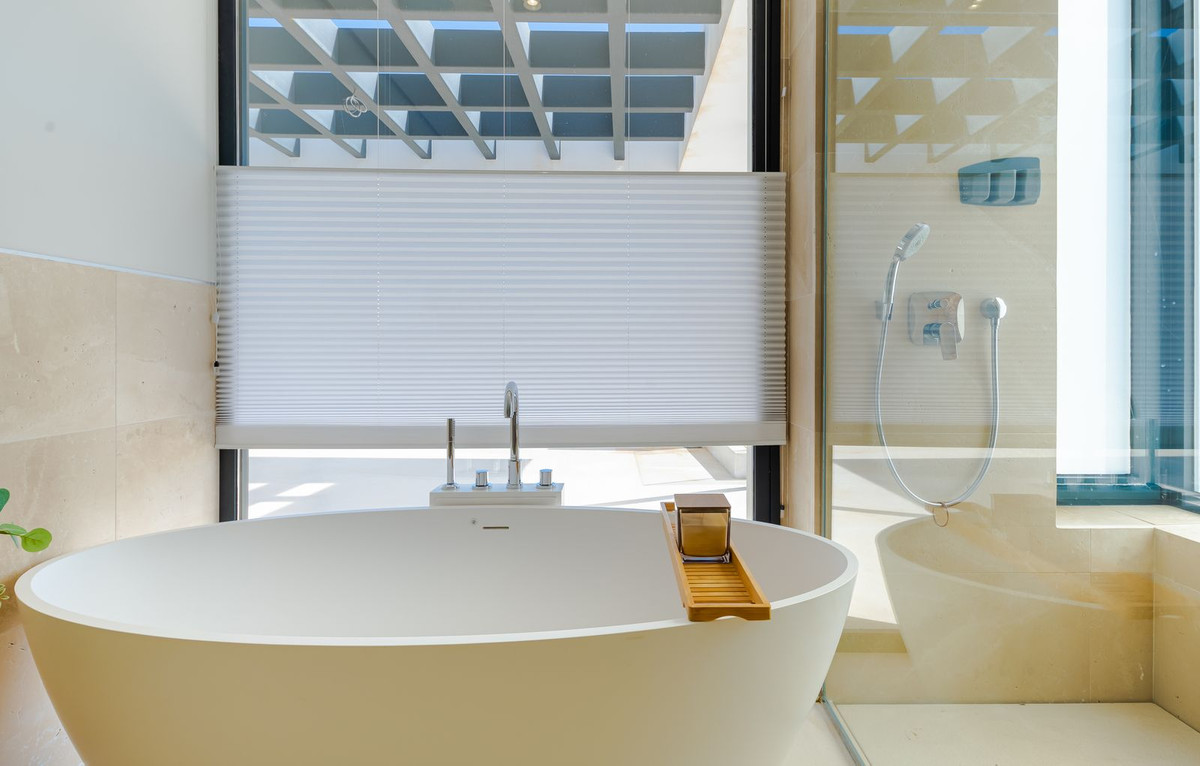 352ca28de7607b045bcf45f8c775d7f0 - 34