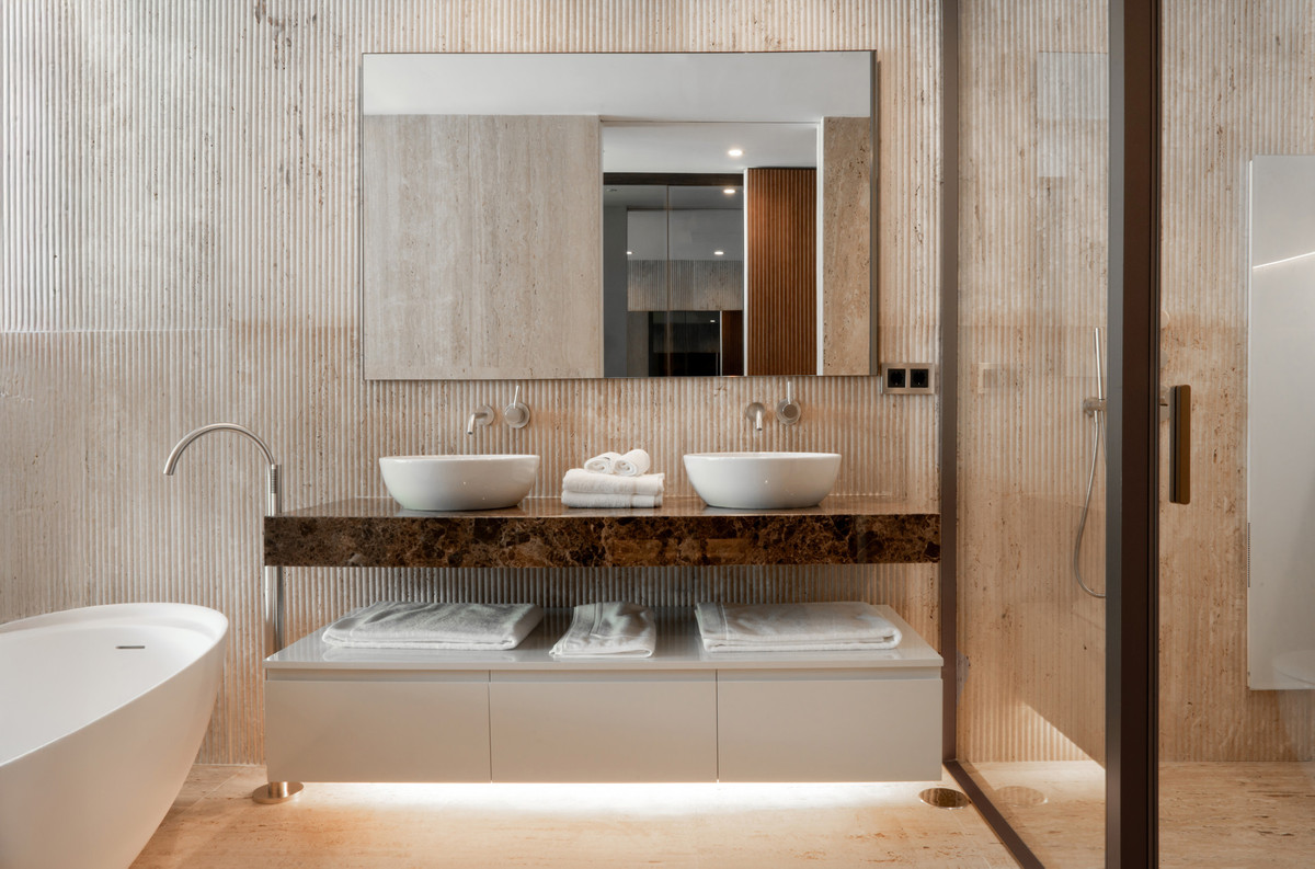 357447bdd874a0adacf8e63c606d3e91 - 12