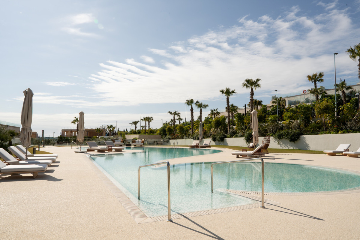 357447bdd874a0adacf8e63c606d3e91 - 24