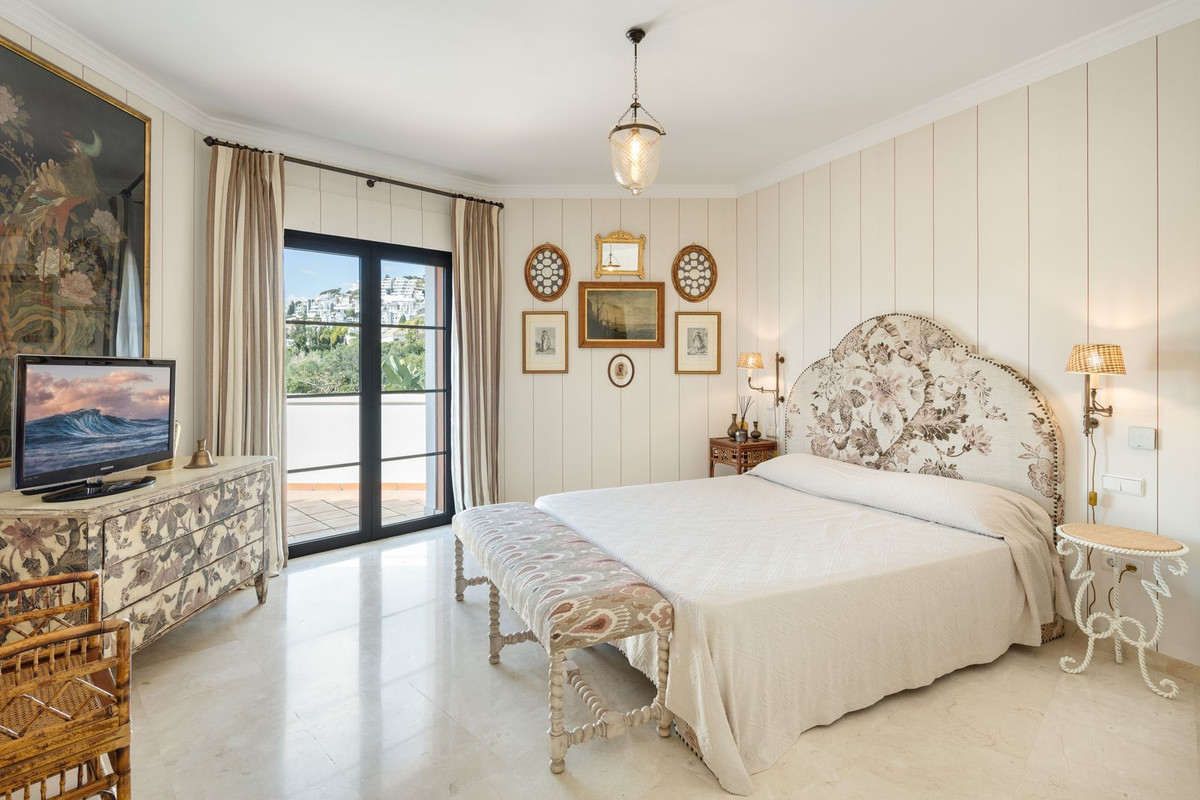 35caa117e87616330924045e21f0abf5 - 9