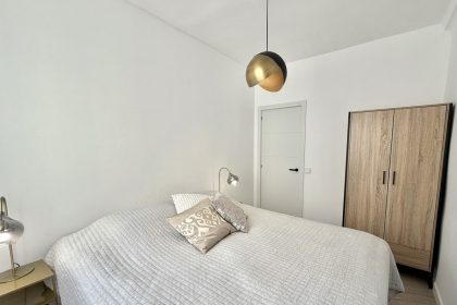 360c2939f7376b31d2dcfba23887f5ce - 12