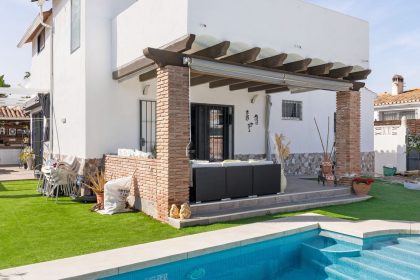 36965436d11c7a83d630cd317de9f504 - 20