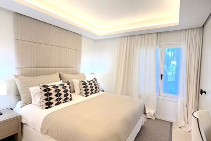 3701b07e8b6ac7ce23dca03e9a96f594 - 12