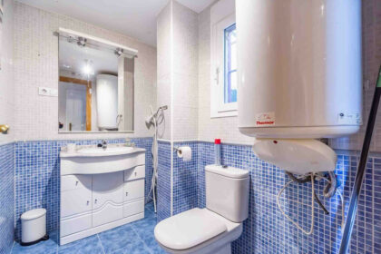 375c0a59595f3c69c73e0322f4c221f3 - 19