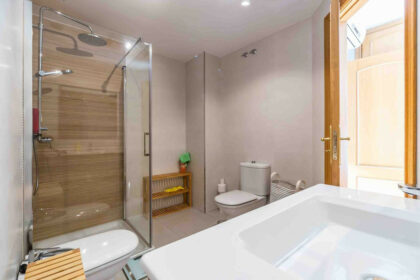 375c0a59595f3c69c73e0322f4c221f3 - 27