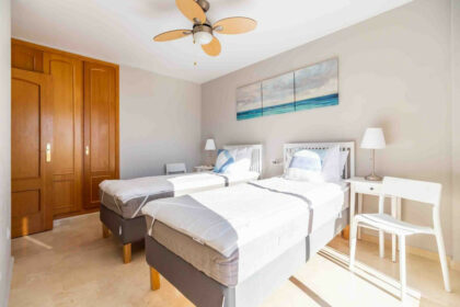 375c0a59595f3c69c73e0322f4c221f3 - 34