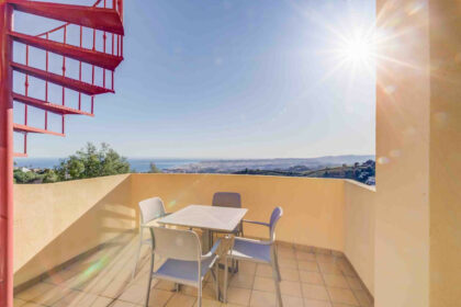 375c0a59595f3c69c73e0322f4c221f3 - 53