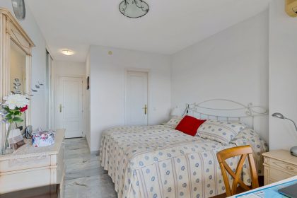 37c1e51e6e97a0638fce7ff5acf20ad1 - 15