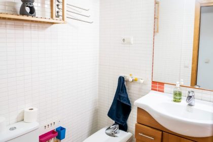 381ffbe05137b58d32bc846180705859 - 11