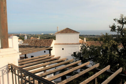 38303d48838bee2c1064d501f725ba2f - 15