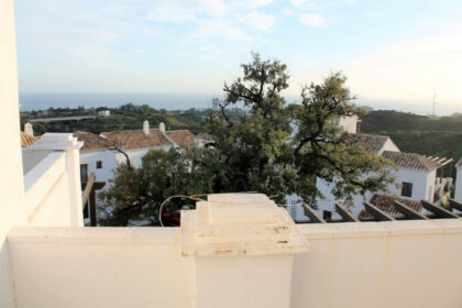 38303d48838bee2c1064d501f725ba2f - 20