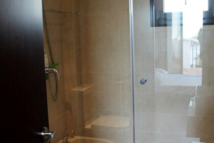 38303d48838bee2c1064d501f725ba2f - 22