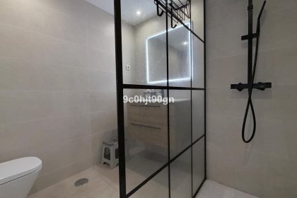 38925c108c4dda1b6ea24f0b8bb82d65 - 15