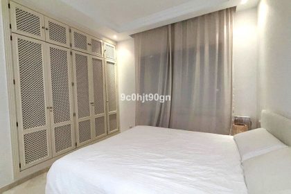 38925c108c4dda1b6ea24f0b8bb82d65 - 21