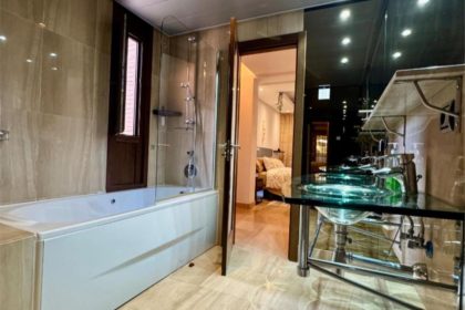 389e33056ab9c774a2b74eba2cf3c81c - 13