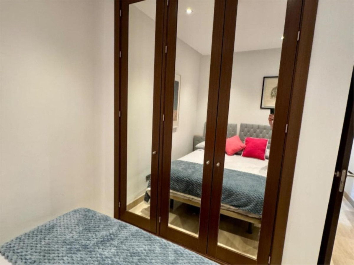 389e33056ab9c774a2b74eba2cf3c81c - 17