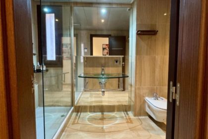 389e33056ab9c774a2b74eba2cf3c81c - 18