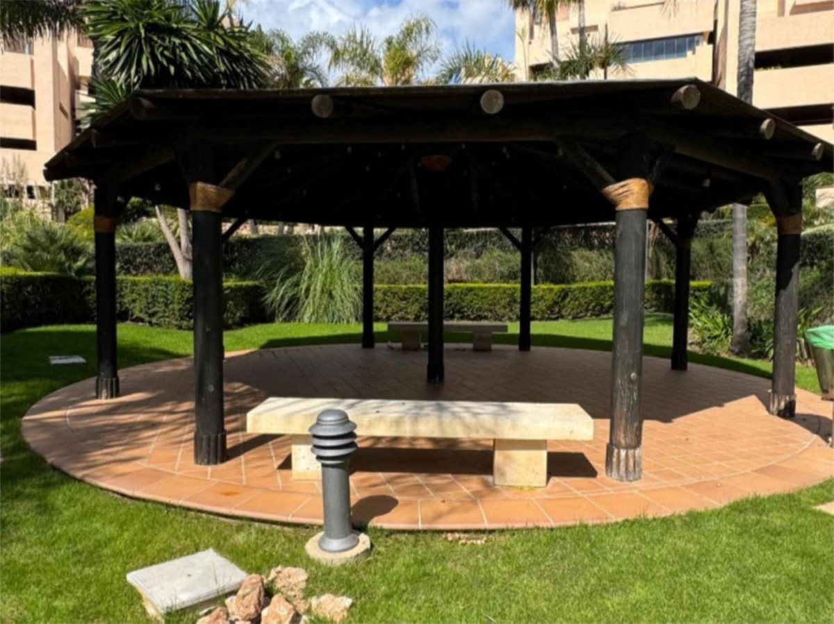 389e33056ab9c774a2b74eba2cf3c81c - 31