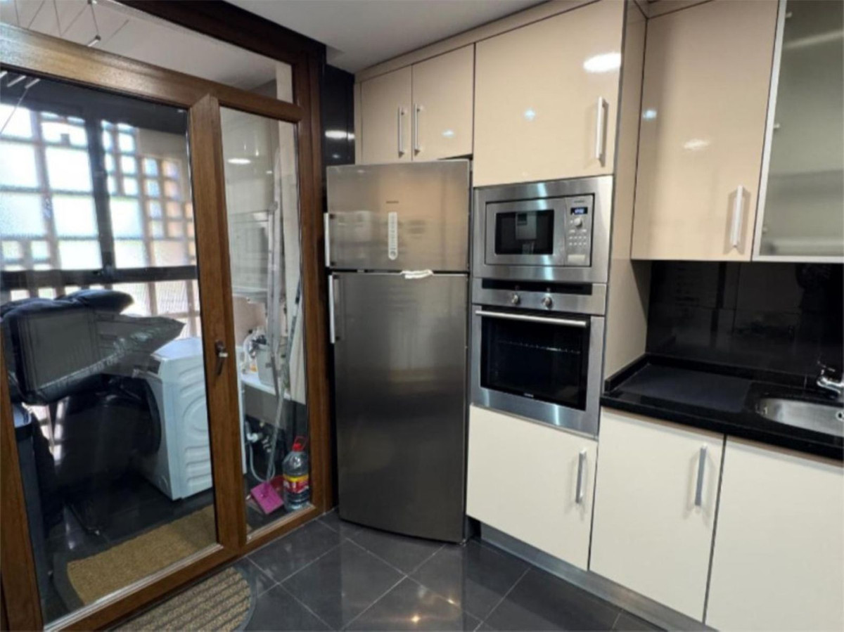 389e33056ab9c774a2b74eba2cf3c81c - 34