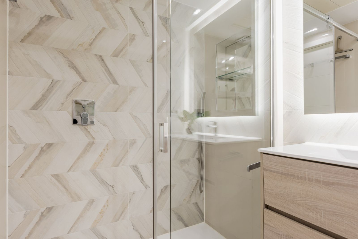 3a20353f0c3e30ca209d415ea021ff3a - 20