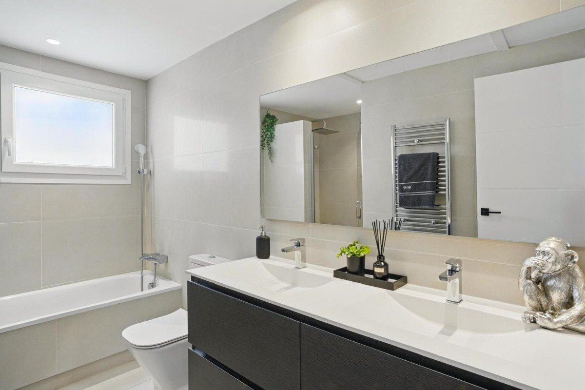 3a5495cf982ee0b8a17f540db86e52ff - 10