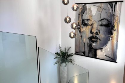 3a5495cf982ee0b8a17f540db86e52ff - 11