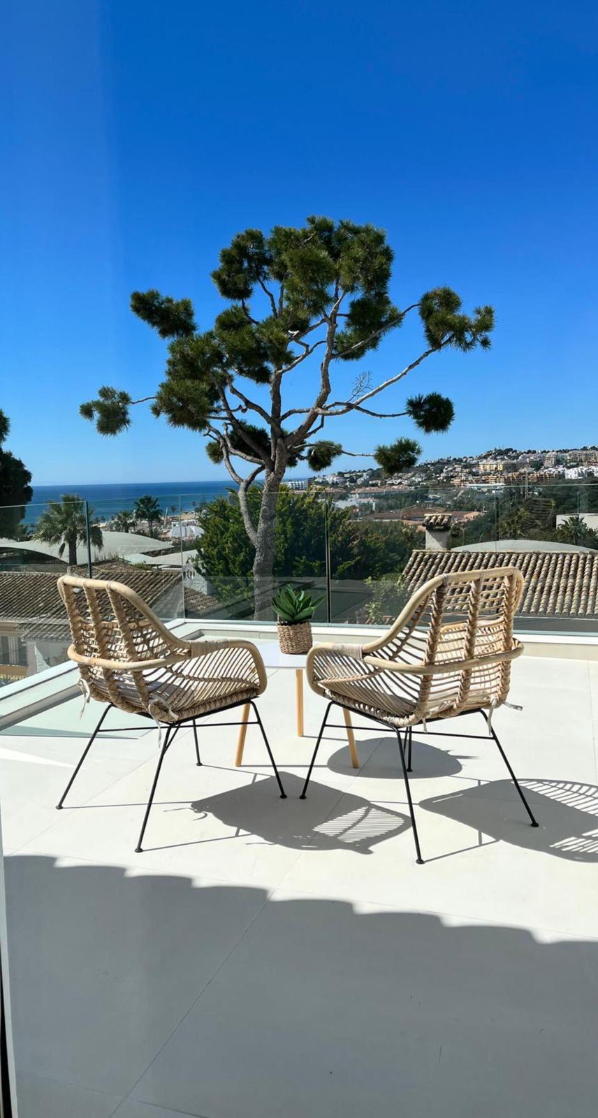 3a5495cf982ee0b8a17f540db86e52ff - 15