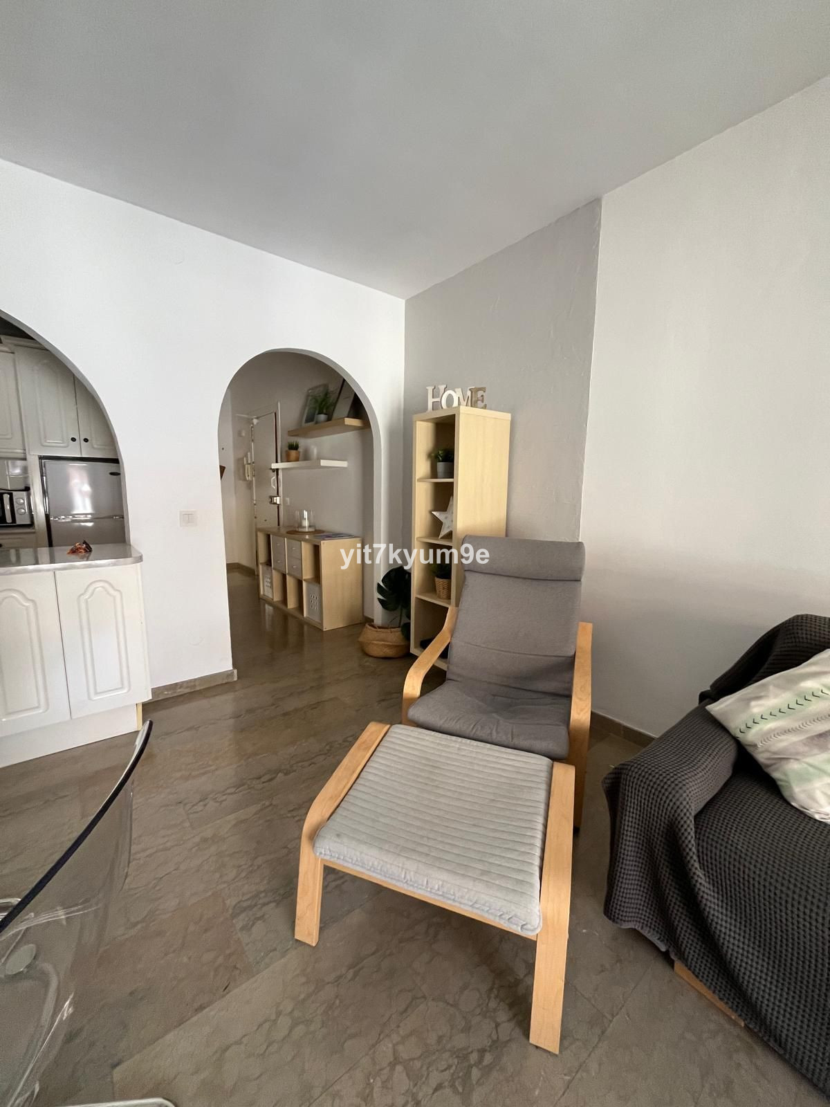 3adb2587e42ee9a94105778a7b467bf4 - 15