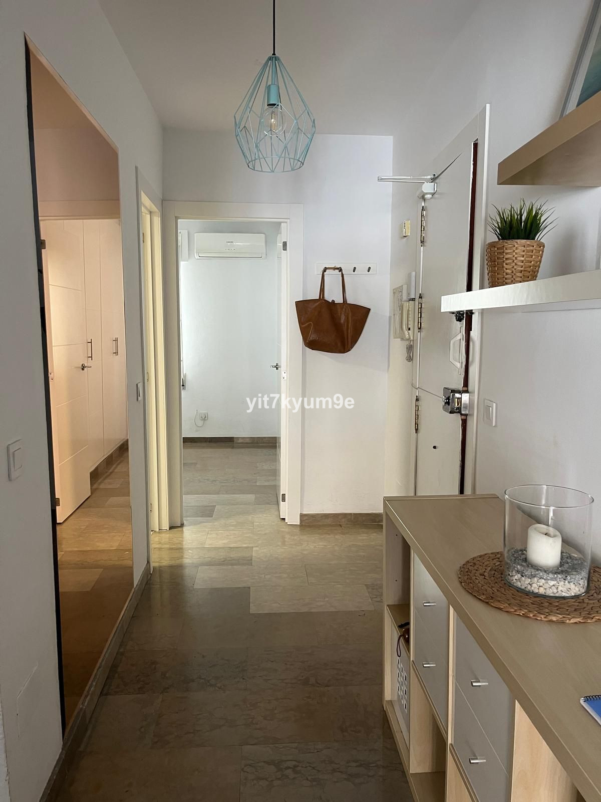 3adb2587e42ee9a94105778a7b467bf4 - 19