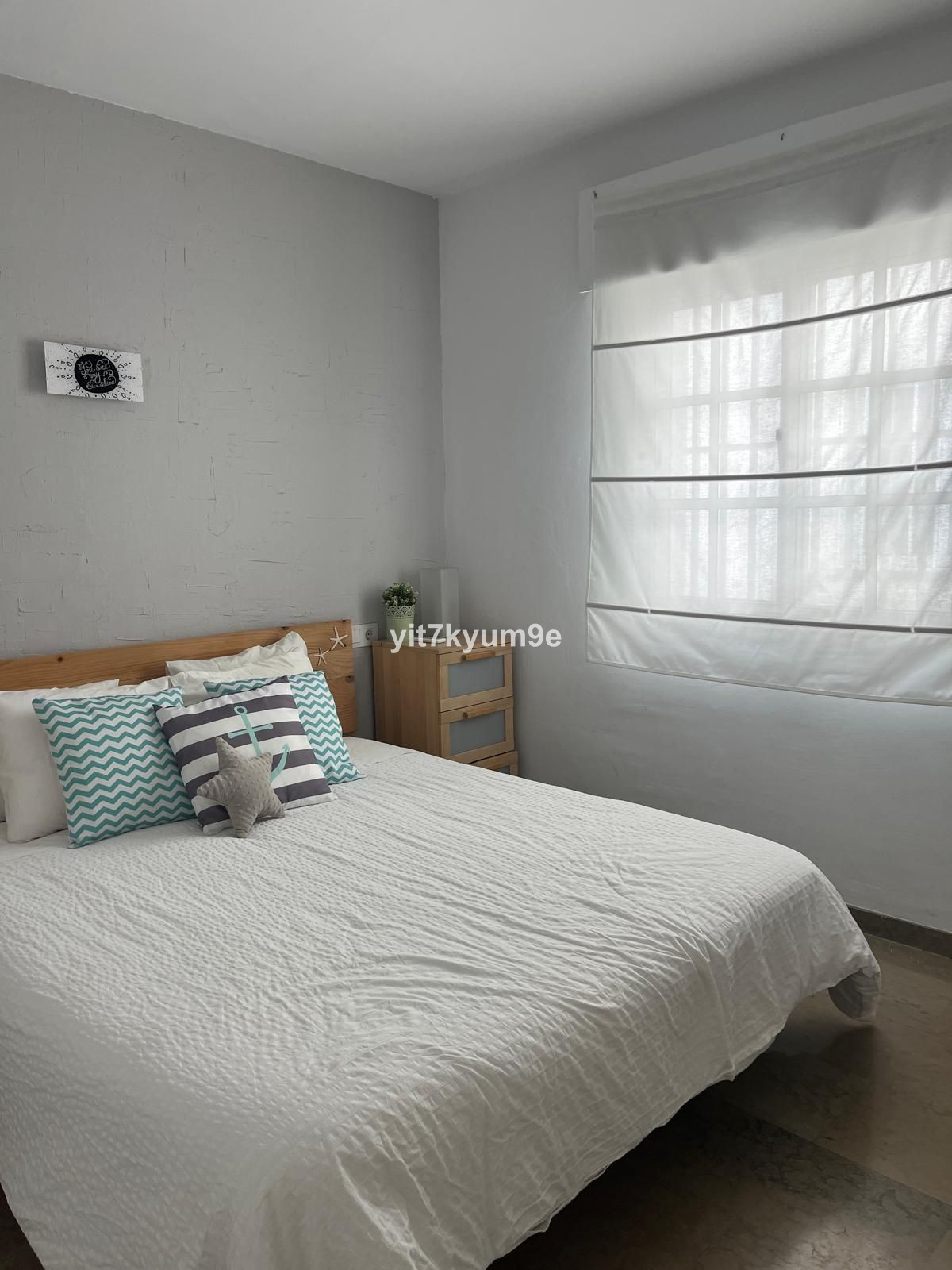 3adb2587e42ee9a94105778a7b467bf4 - 23