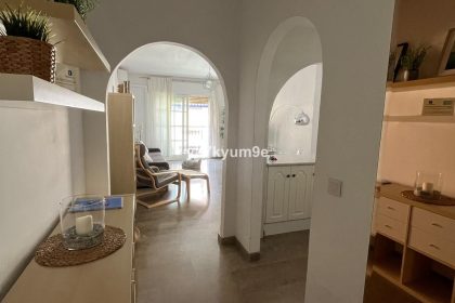 3adb2587e42ee9a94105778a7b467bf4 - 3