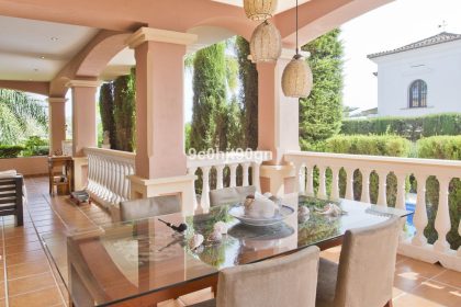 3af4cf09353f1adc2ecce275d6025af8 - 10