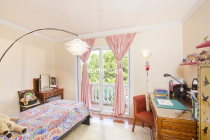 3af4cf09353f1adc2ecce275d6025af8 - 21