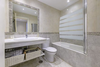 3b0c82fcdb30ee9e0ab082d7c2dc84df - 18