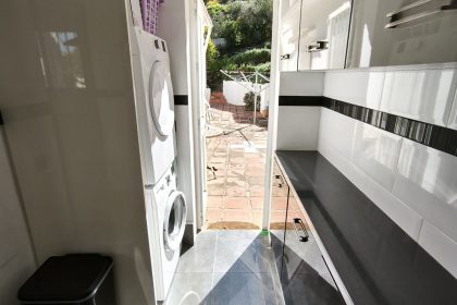 3b31b3b7a3a05da3bcb6be6a472c1885 - 23