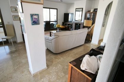 3b31b3b7a3a05da3bcb6be6a472c1885 - 27