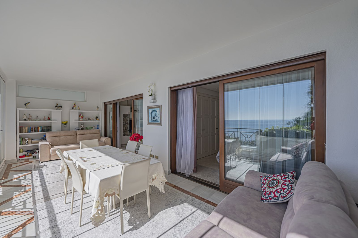 3b5e461dba407e88995937954239845c - 25