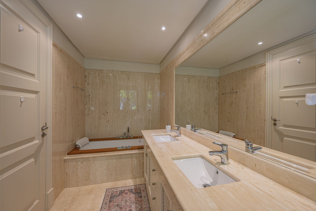 3b5e461dba407e88995937954239845c - 30