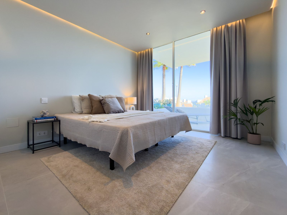 3b839fb6bfd981670eaa9b29a10a3670 - 11