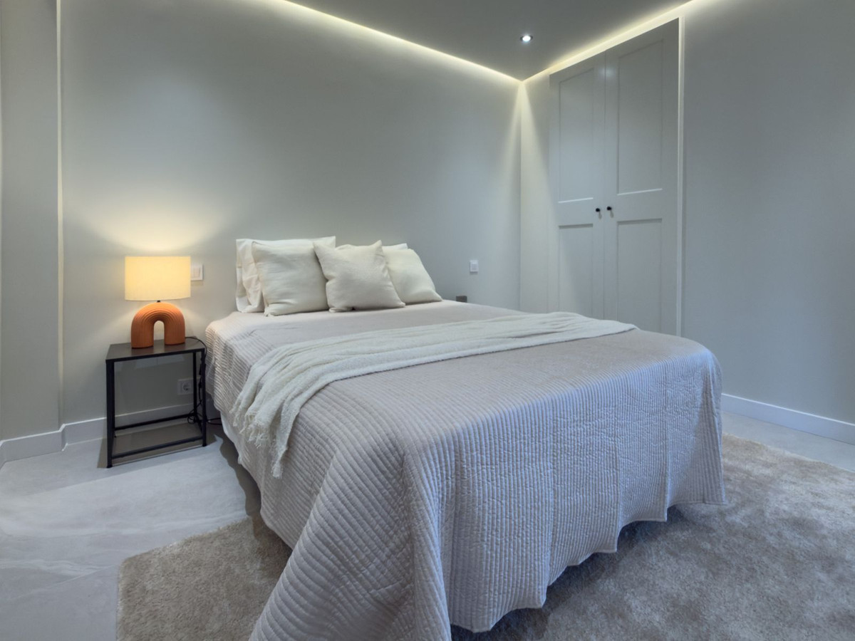 3b839fb6bfd981670eaa9b29a10a3670 - 17