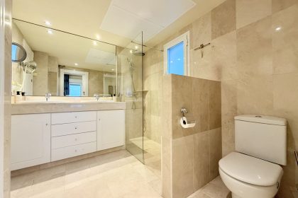 3ba83f35636864f341acfb64d4796a51 - 12