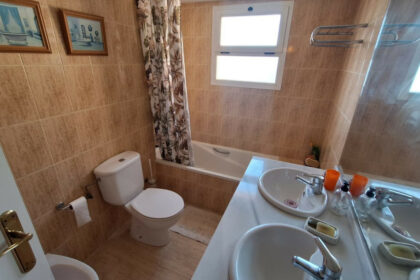 3ba87761916b76e760ef32bc0e1a6736 - 12